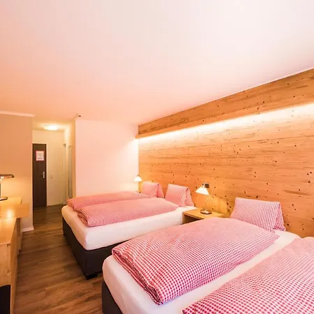 Hotel Weisses Kreuz 3* Brienz (Bern)