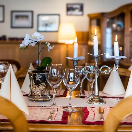 Hotel Weisses Kreuz