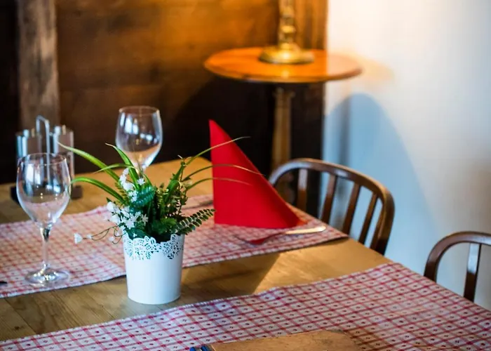 Hotel Weisses Kreuz Hotel 3*